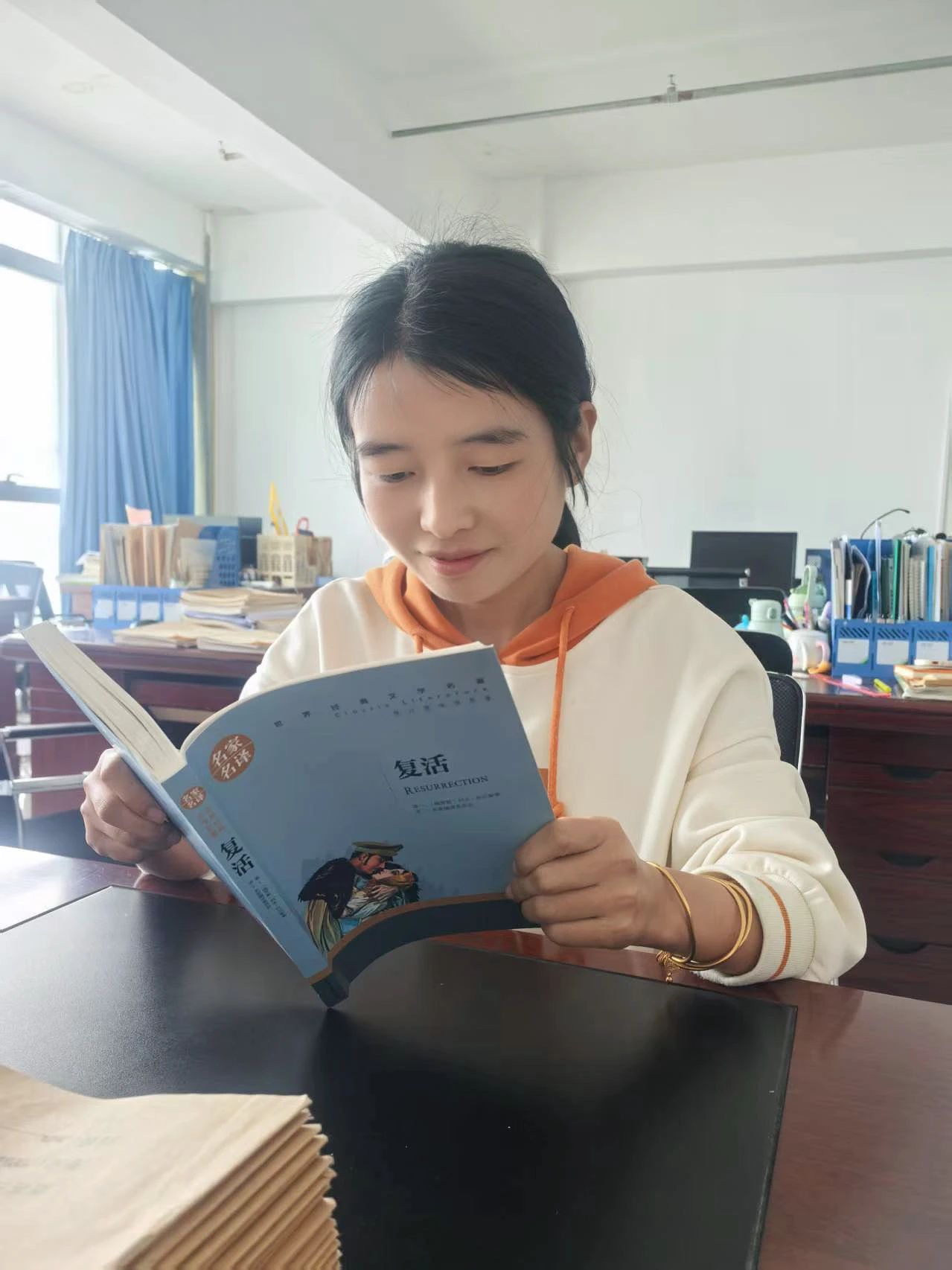 ​ 书林漫步 经典共享 | 师者荐书：《复活》