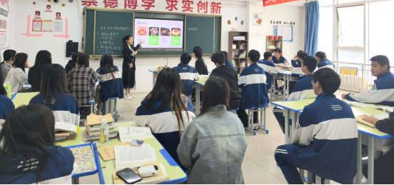 ​ 有温度的点灯人 | 优秀教师风采展示（12）：张秀琴